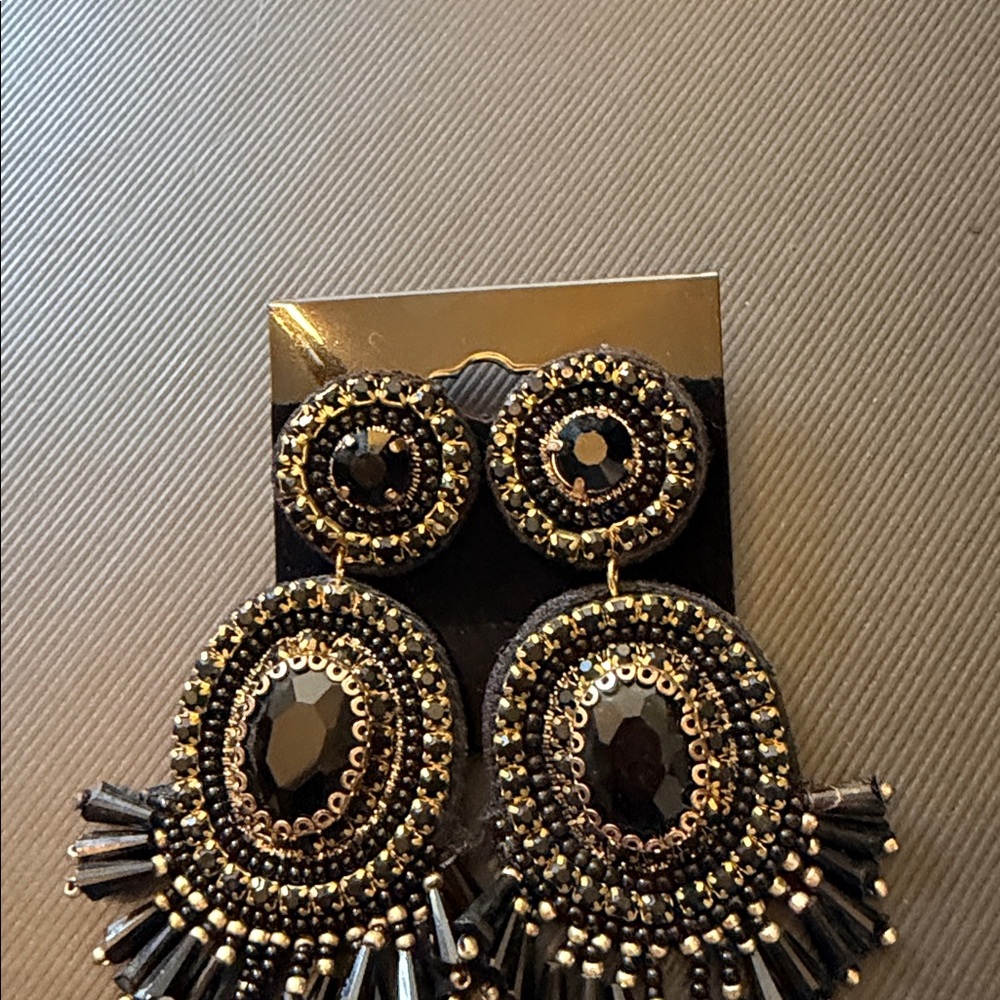 Black And Gold Beaded darling Earrings